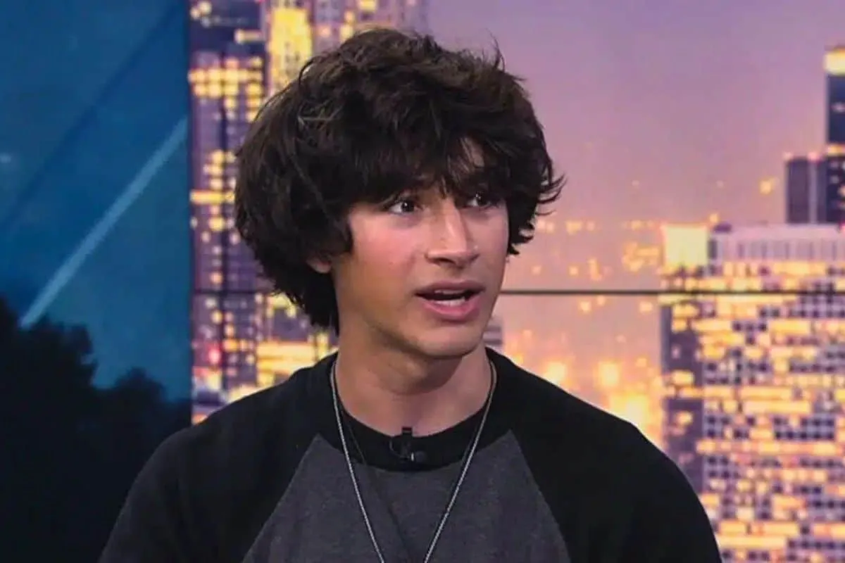 Een jonge ontdekker zet de astronomie op z'n kop: Matteo Paz en zijn AI-doorbraak