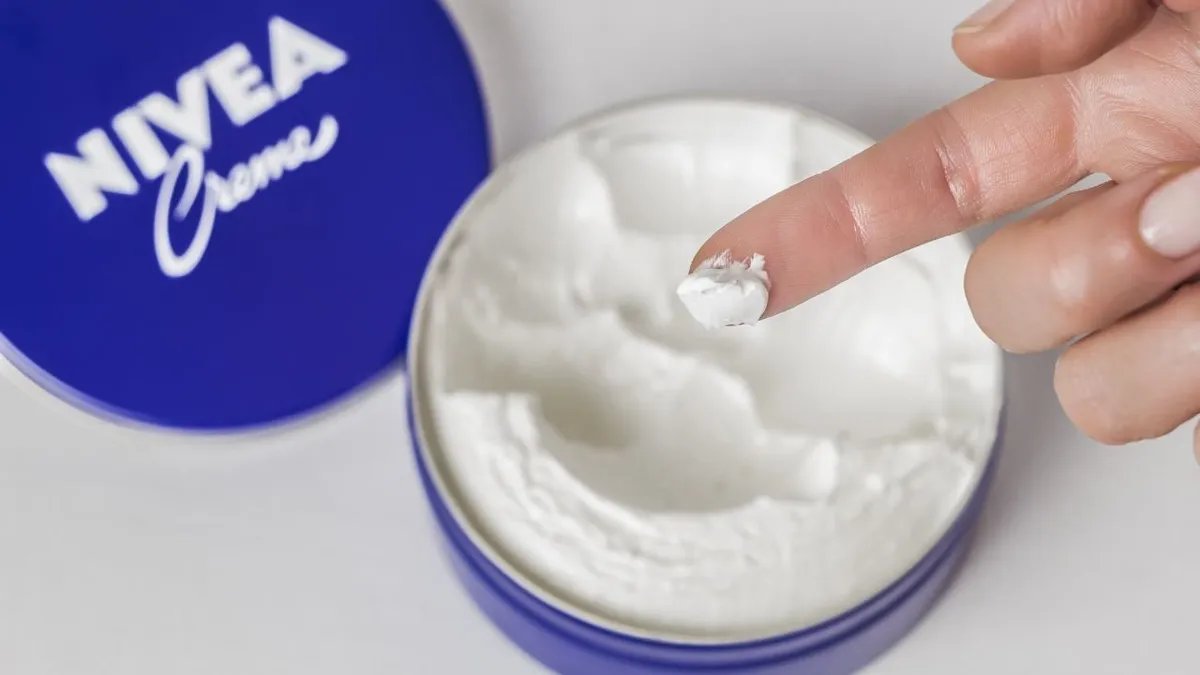 Nivea’s iconische blauwe crème blijft even populair